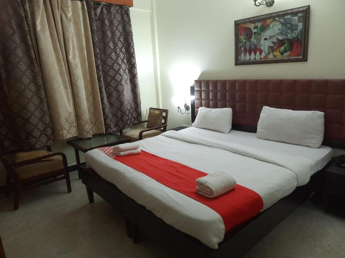 Hotel Surya Beach Inn Puri Exterior foto