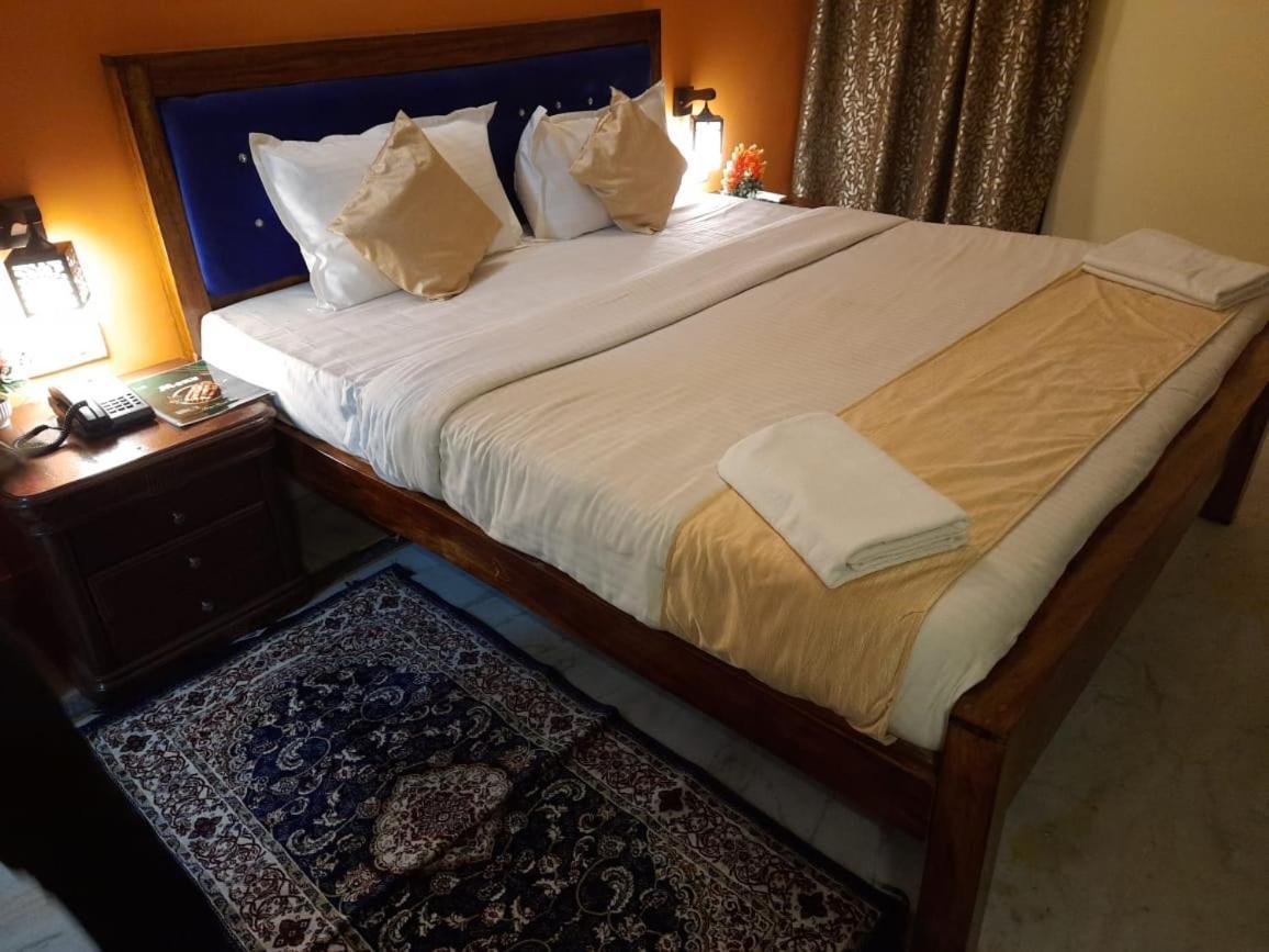 Hotel Surya Beach Inn Puri Exterior foto