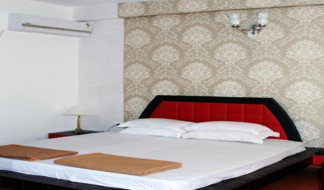 Hotel Surya Beach Inn Puri Habitación foto