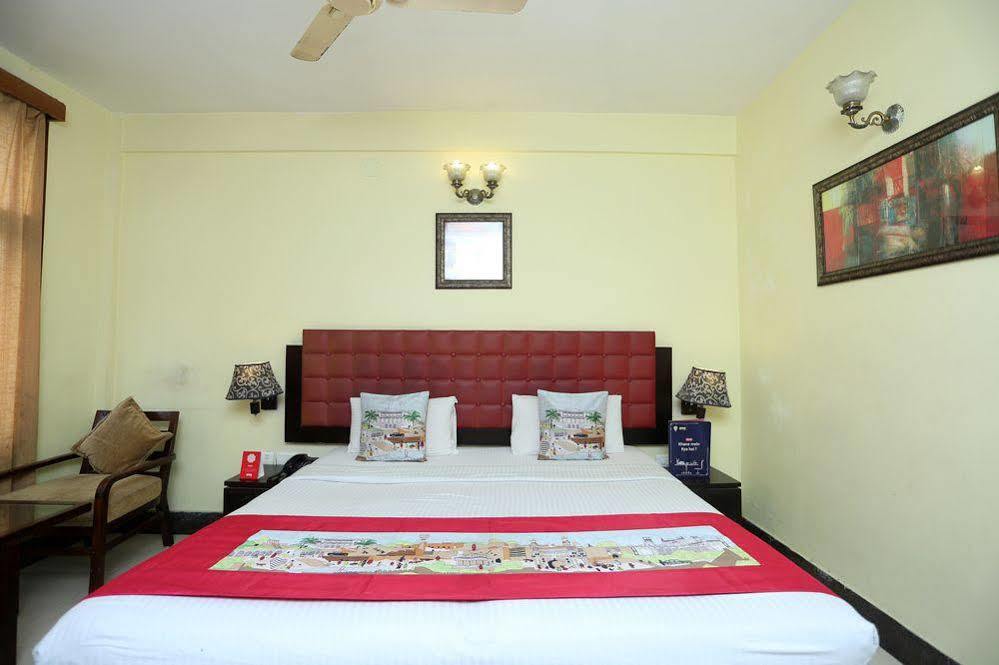Hotel Surya Beach Inn Puri Exterior foto